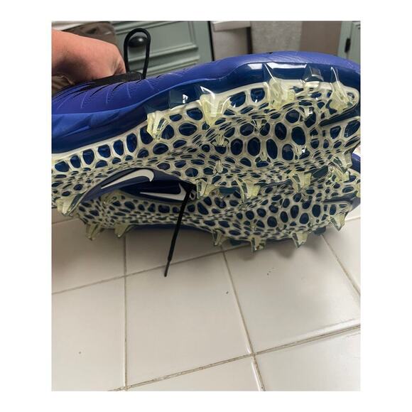 Nike Men's Alpha Menace Pro Mid Football Cleats NEW Size 14.5 - Picture 6 of 7